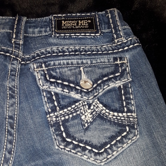 Miss Me Capri's - Picture 5 of 5